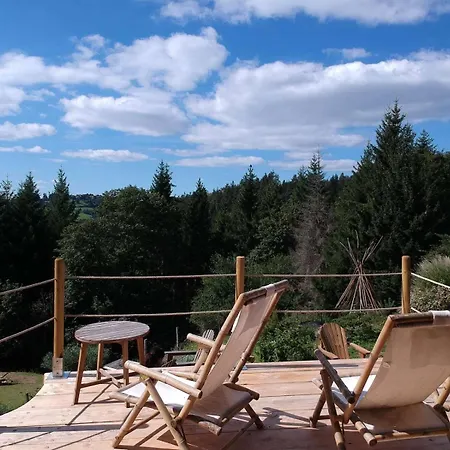 Du Pilat Bed & Breakfast 3*