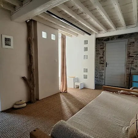 Du Pilat Bed & Breakfast